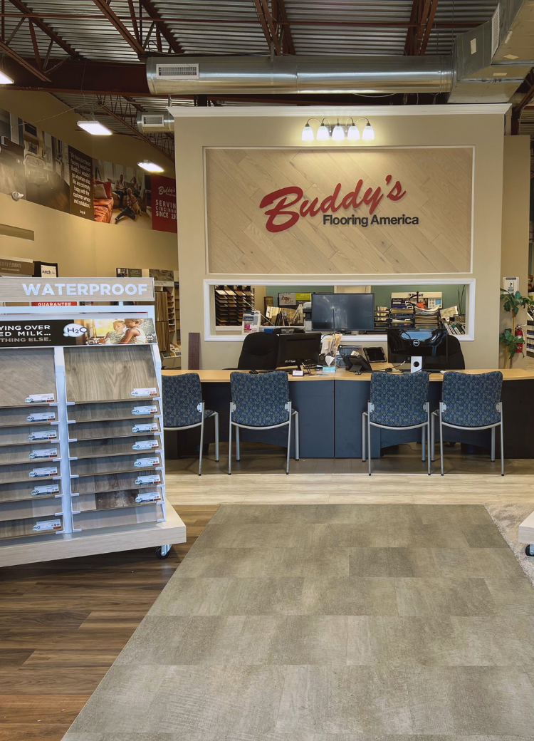 Staff in flooring showroom in Ohio for Buddy's Flooring America 